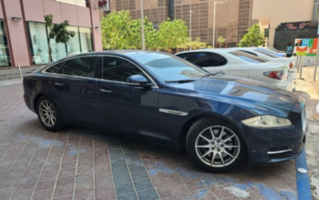 Jaguar XJ larg full option 2013 Gcc for sale