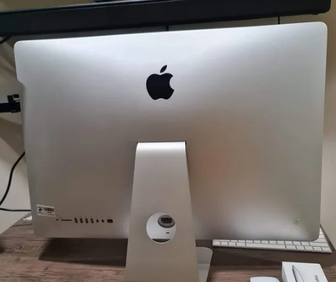 APPLE IMAC 21.5 For Sale