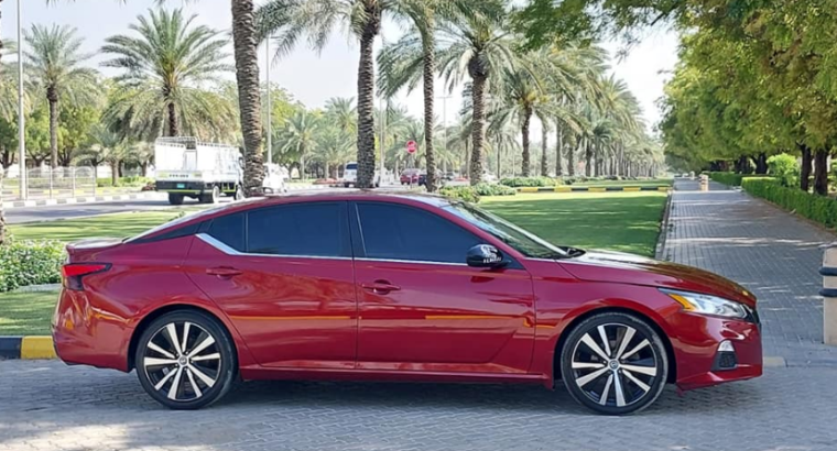 Nissan Altima 2019 SR model, importe for sale