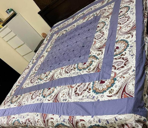 Bed with 2 side tablets for sale