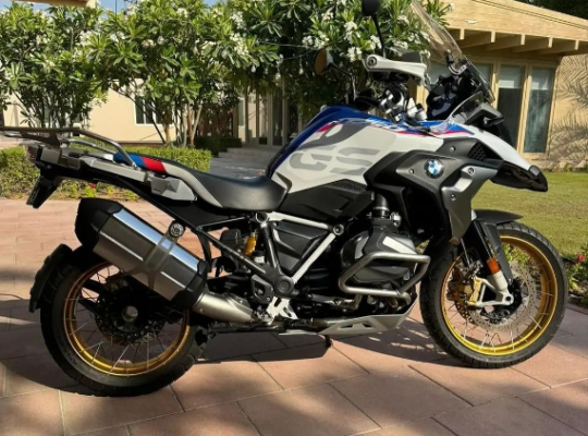 Bmw gs 1250 2020 in excellent condition for sale