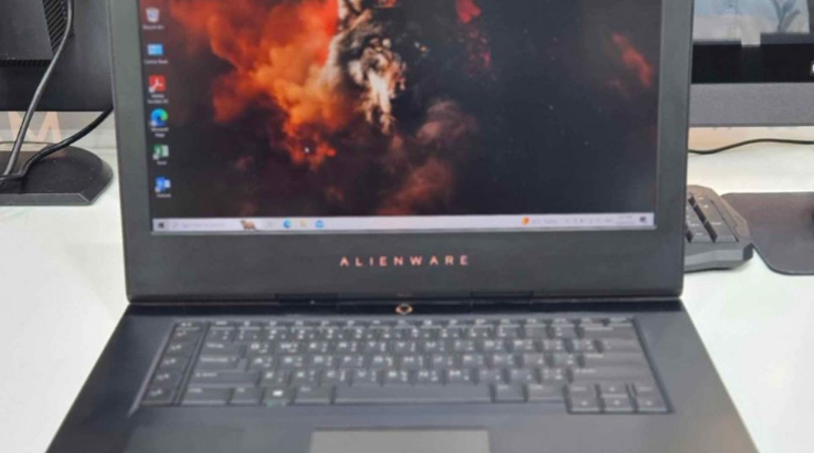DELL ALIENWARE INTEL CORE 17 7TH GEN FOR SALE