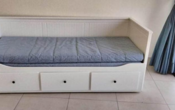 Ikea daybed still new condition for sale