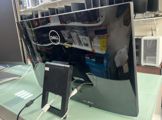 Dell Inspiron 3280 All In One i3-8145U For Sale