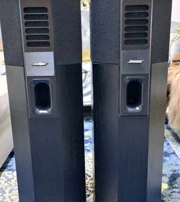 Pair “Bose”701 Direct Reflecting Speakers for sale