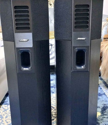 Pair “Bose”701 Direct Reflecting Speakers for sale