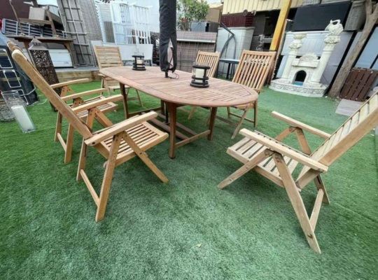 Garden Wooden dining set with chairs and parasol f