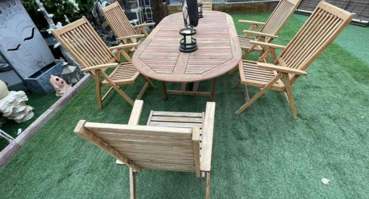 Garden Wooden dining set with chairs and parasol f
