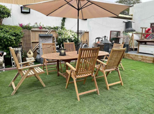 Garden Wooden dining set with chairs and parasol f