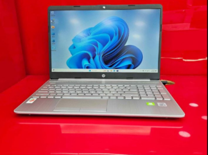 HP 15-DW2XX CORE I5-1035G1 8GB RAM 512 SSD FOR SAL