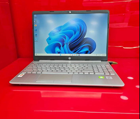 HP 15-DW2XX CORE I5-1035G1 8GB RAM 512 SSD FOR SAL