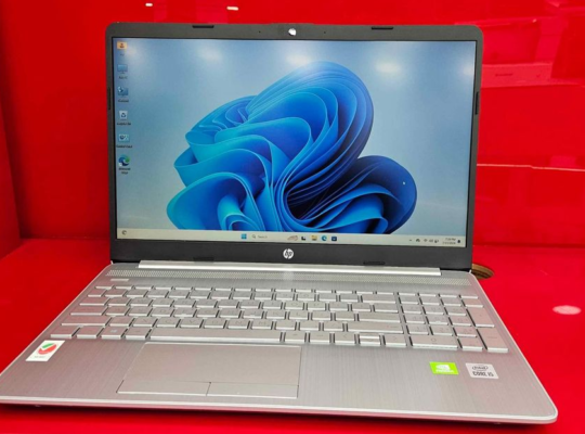 HP 15-DW2XX CORE I5-1035G1 8GB RAM 512 SSD FOR SAL