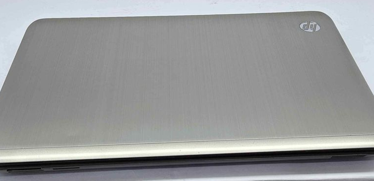 HP PAVILION DV7 For Sale
