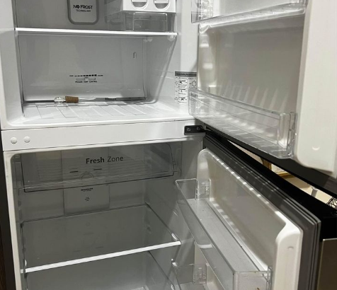 Hisense refrigerator RT418N4ASU For Sale