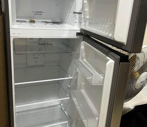 Hisense refrigerator RT418N4ASU For Sale