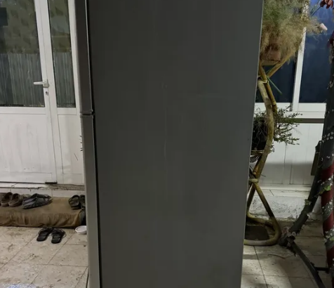 Hitachi 440 ltr refrigerator like new for sale