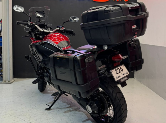 Honda crosstrourer 1200 v4 2016 for sale