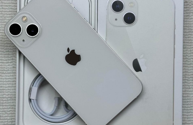 I phone 13 white 128Gb for Sale
