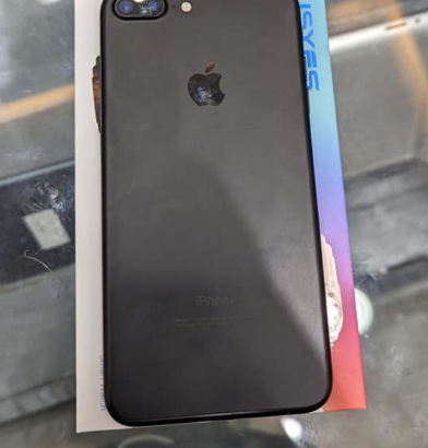 Iphone 7 + 128 gb Clean piece For sale