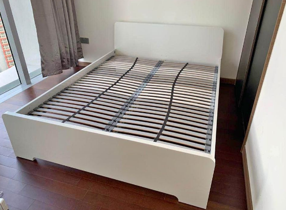 King size bed for sale