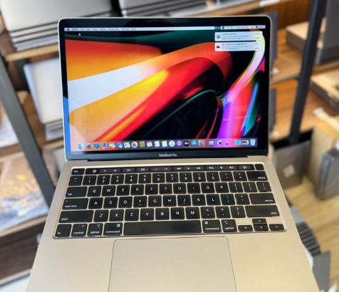 MacBook Pro 2020 Core i7 For Sale