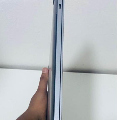 Macbook Pro 2019 16 inch Core i9 32/2TB/8GB Graphi