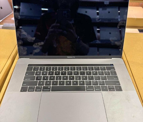 MacBook Pro 2019 Core i9 For Sale