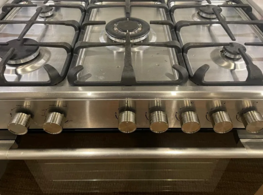 Media gas cooker 90 x60 for sale