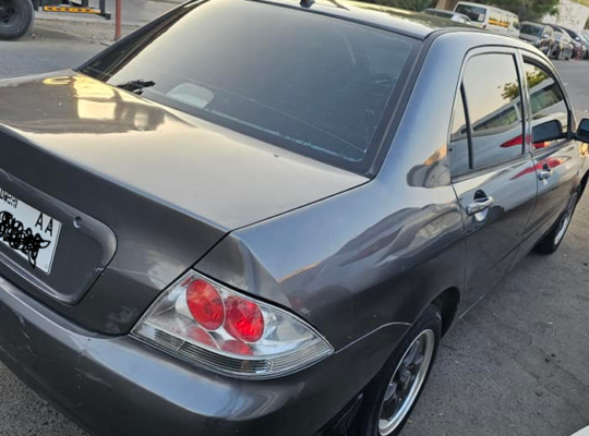 Mitsubishi lancer 2012 1.3 Gcc For Sale