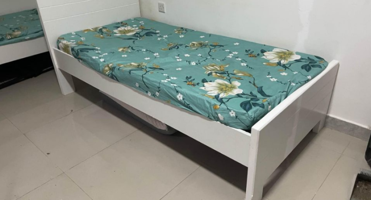 Plywood hand made bed for sale