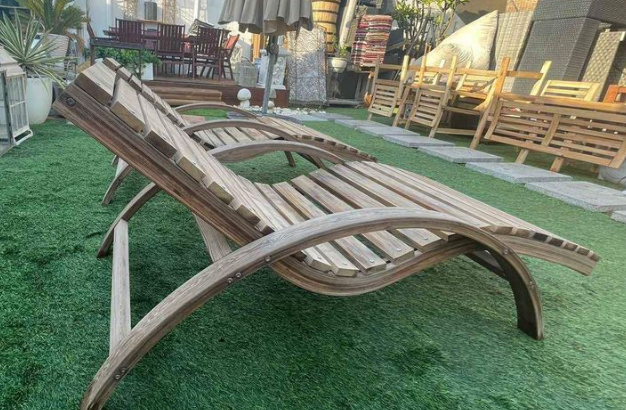 Relaxing wooden chaiseloungers for sale