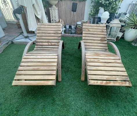 Relaxing wooden chaiseloungers for sale