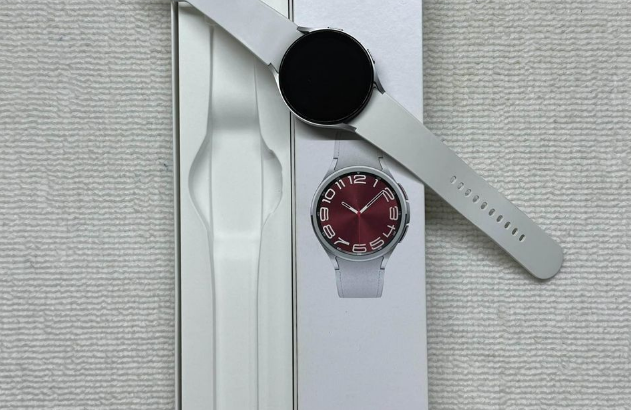 Samsung Galaxy Watch 5 Classic 44mm For Sale