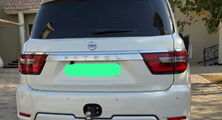 Nissan patrol base option 2020 Gcc for sale