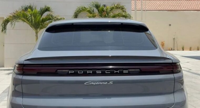 Porsche Cayenne S coupe 2024 Gcc for sale