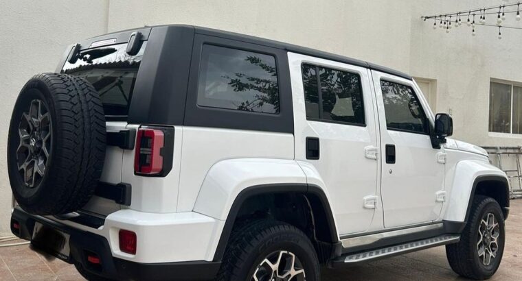 Baic bj40 full option 2023 Gcc full option for s