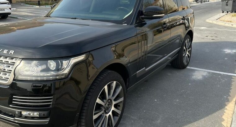 Range Rover vouge SE 2015 Gcc for sale