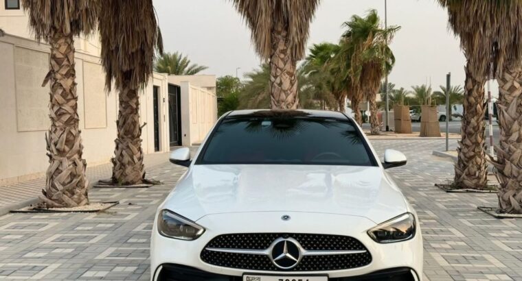 Mercedes C200 full option Gcc 2023 for sale