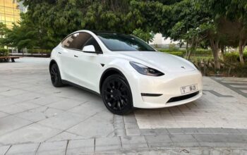 Tesla Model Y long Range Gcc 2023 for sale