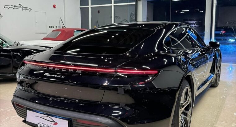 Porsche Taycan 4S full option Gcc for sale
