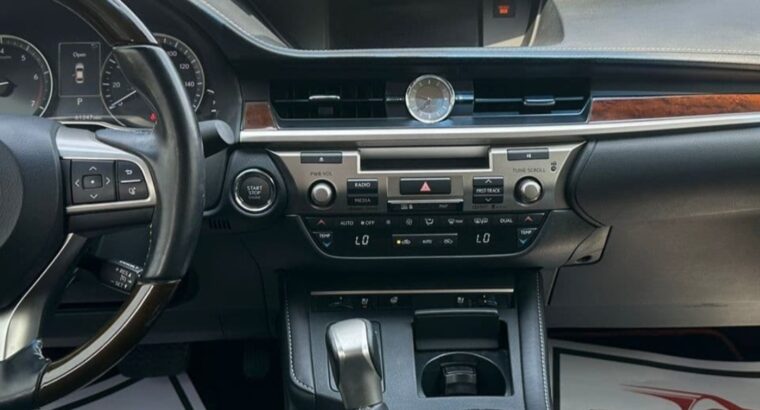 Lexus Es350 mid option 2016 USA imported for sal