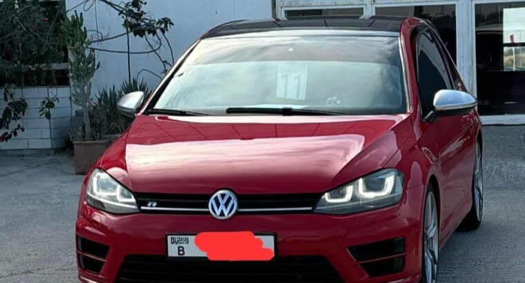 Volkswagen Golf R full option 2015 Gcc for sale