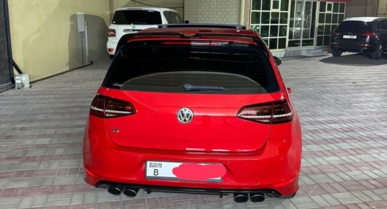 Volkswagen Golf R full option 2015 Gcc for sale
