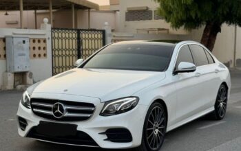 Mercedes E300 full option Gcc 2018 for sale