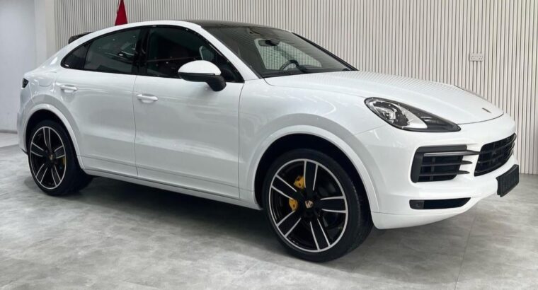 Porsche Cayenne coupe 2023 Gcc full option for sa