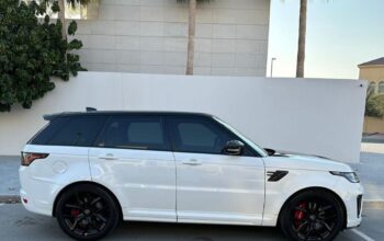 Range Rover sport SVR 2019 Gcc for sale