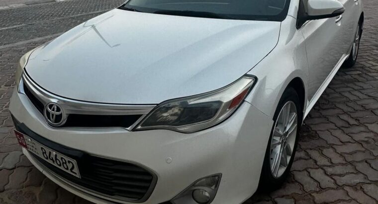Toyota Avalon 2014 mid option for sale