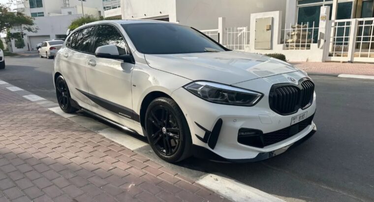 BMW 120i full option Gcc 2021 for sale