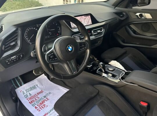 BMW 120i full option Gcc 2021 for sale