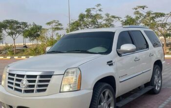 Cadillac Escalade 2009 Gcc full option for sale